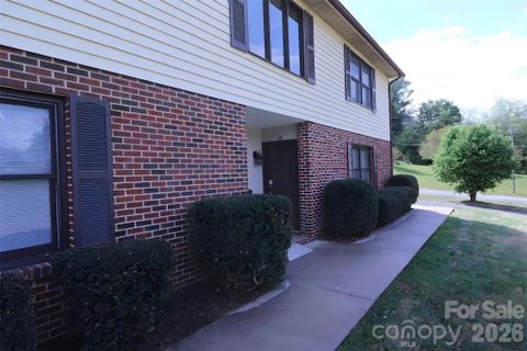 Homes in Grandview Terrace, Hickory