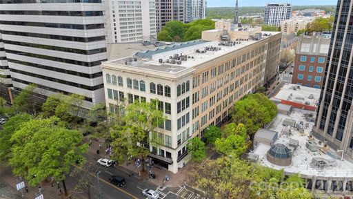 127 N Tryon Street