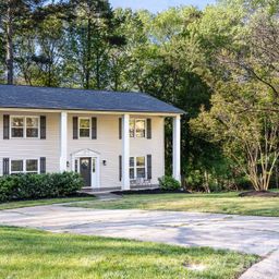 8124 Red Cap Lane