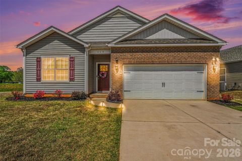 115 Old Home Road pending home in Wallace Springs, Statesville, NC