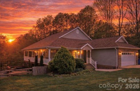 5106 Hanging Rock Court sold home in Crystal Falls, Hickory, NC