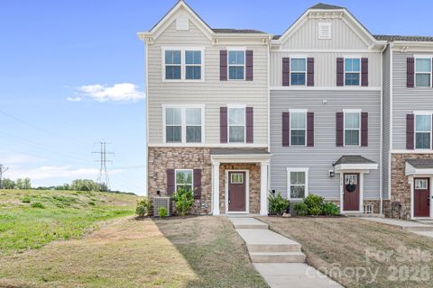 1814 Aspire Street active home in The Towns At Mallard Mills, Charlotte, NC