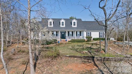 374 378 Collinsville Road