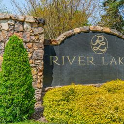 8113 Bay View Lane