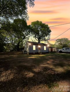304 Margie Street sold home in Maryville, Belmont, NC