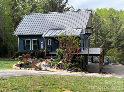 391 Clearwater Parkway