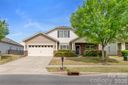 1710 Yellow Daisy Drive sold home in Matthews, SC