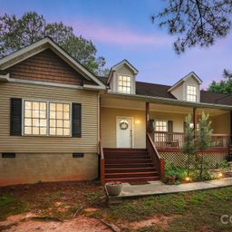 4376 Scenic View Court