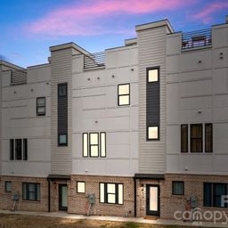 513 Strong Avenue