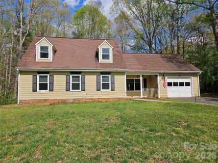 3459 Ridgewood Drive