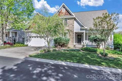 213 Nut Hatch Loop pending home in Ashley Woods, Arden, NC