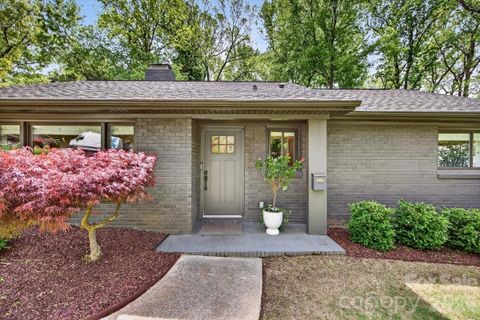 1226 Mockingbird Lane