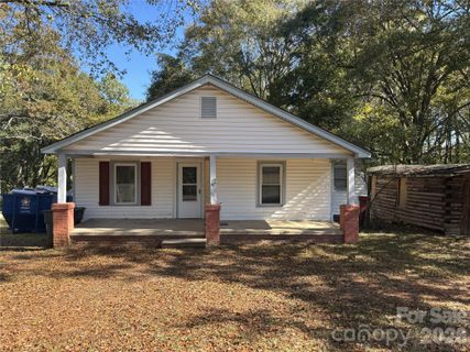 1040 East Drive sold home in Linwood Park, Gastonia, NC