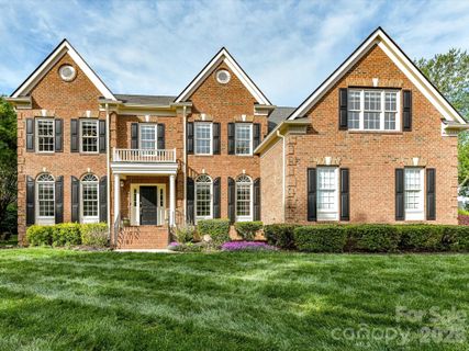 11958 Chevis Court sold home in Country Club Estates, Charlotte, NC