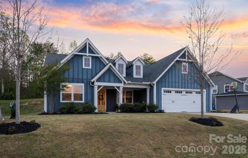 209 Country Lake Drive sold home in Creek Stone, Mooresville, NC