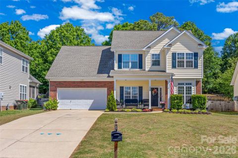 2938 Huckleberry Hill Drive sold home in Regent Park, Fort Mill, SC