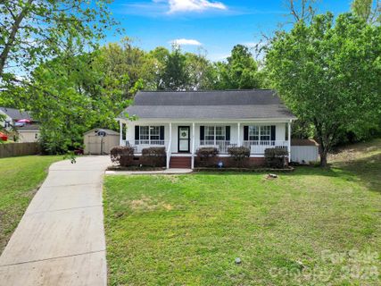 1828 Bloomsbury Drive sold home in Taylor Oaks, Rock Hill, SC
