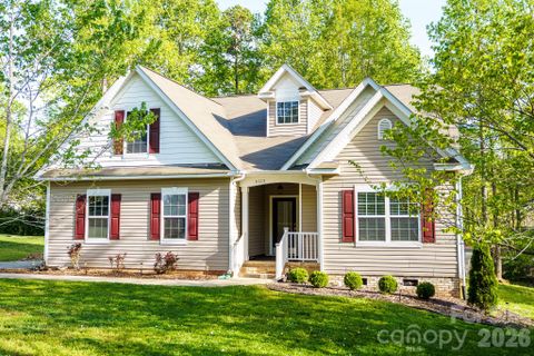 6117 Robert Street active home in Biltmore Park, Huntersville, NC