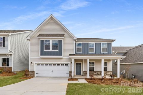 1036 Rocking Horse Road
