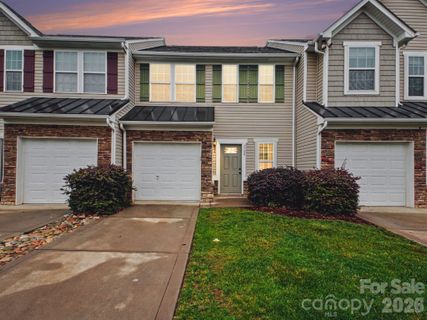 7708 Sweet Fern Way pending home in Stonegrove, Charlotte, NC