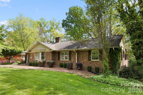 828 N 6th Street pending home in Forest Hills, Albemarle, NC