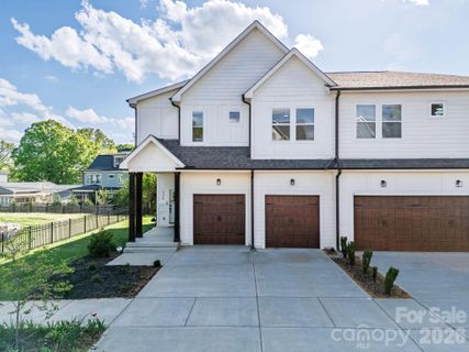 326 Belton Street pending home in Sedgefield, Charlotte, NC