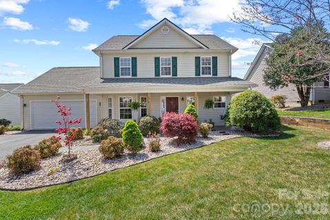307 Roxbury Place sold home in Covington Crossing, Arden, NC