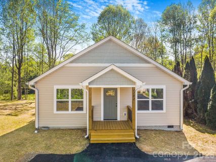 1182 Crabtree Road
