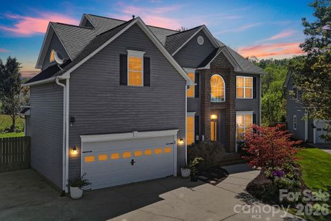 497 English Oak Road sold home in Livingston Farms, Fletcher, NC