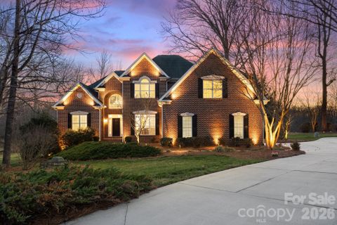 280 Brassie Lane