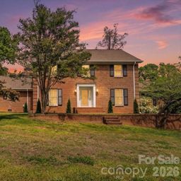 113 Woodstream Circle