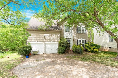 2536 Thornfield Road sold home in Deercreek, Charlotte, NC