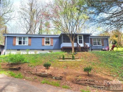 A home in Oakwood Park, Woodfin