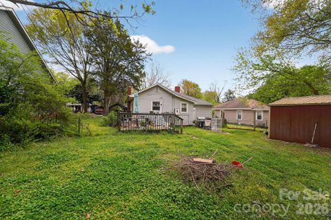 1043 Wellman Street sold home in Smyre, Gastonia, NC