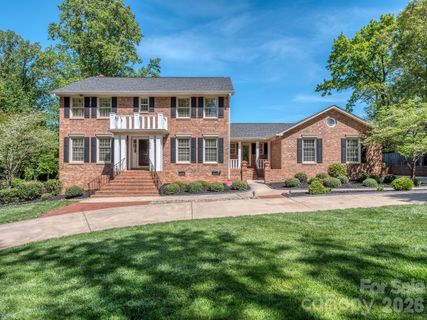 1636 Heatherloch Drive sold home in Heatherloch, Gastonia, NC