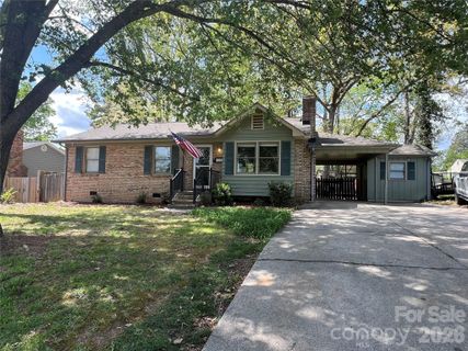 503 N Mauney Avenue pending home in Craig Heights, Stanley, NC