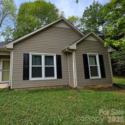 221 Auten Circle