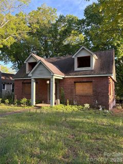 1800 Mecklenburg Avenue sold home in Chatham Estates, Charlotte, NC