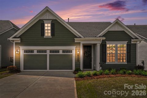 10225 Superb Lane active home in Cresswind, Charlotte, NC