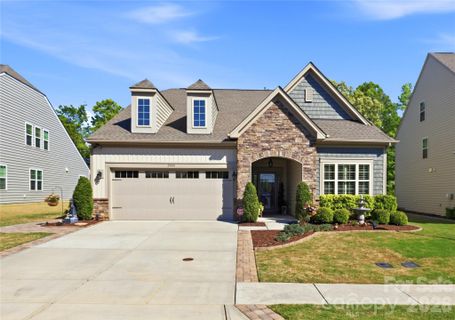 2404 Napa Valley Drive sold home in Cortona, Waxhaw, NC