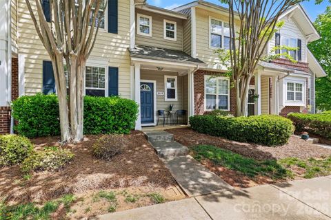 8418 Chaceview Court sold home in Villages Of Avonlea, Charlotte, NC