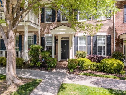 241 N Faulkner Way sold home in New Neighborhood/Old Davidson, Davidson, NC