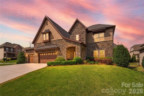 204 Copper Hawk Court