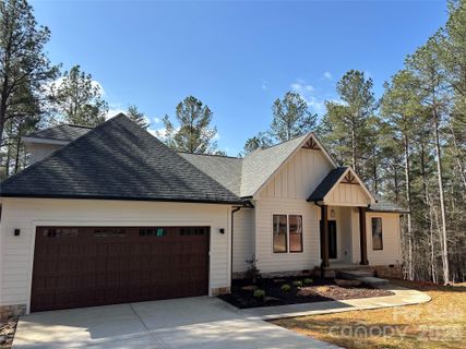2157 Anchor Lane active home in Paradise Harbor, Connelly Springs, NC