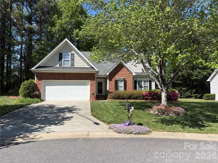 1614 Iverness Court pending home in Riverwood Plantation, Gastonia, NC
