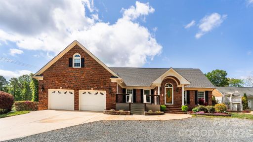 8219 Starnes Randall Road