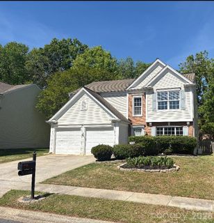 7519 Eurostar Drive active home in Newell Crossing, Charlotte, NC