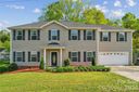 1042 Arrowhead Drive sold home in Concord, SC
