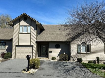 311 E Landing Drive