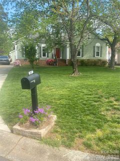 9811 Dusty Cedar Court sold home in Wellington, Charlotte, NC